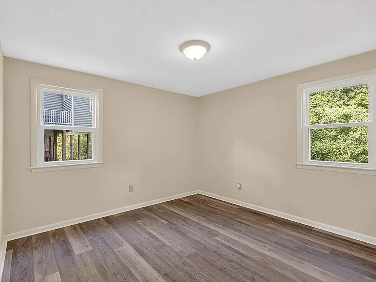 58 W Princeton Cir #B — Photo 9