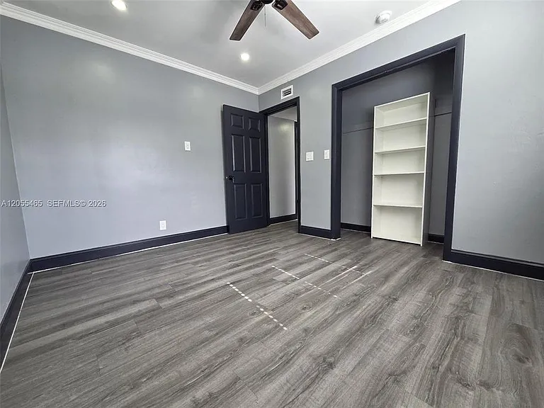 8227 NW 39th St — Photo 16