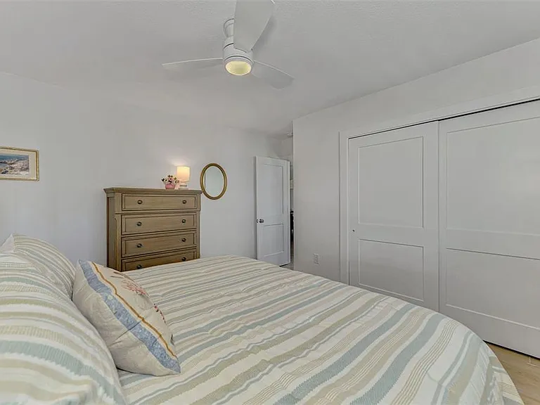 1100 Point Of Rocks Rd — Photo 33