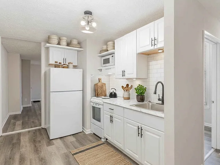 3030 Cleinview Ave #2 — Photo 1