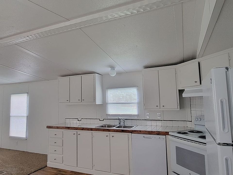 1st image of 1026 Jacks Dr
