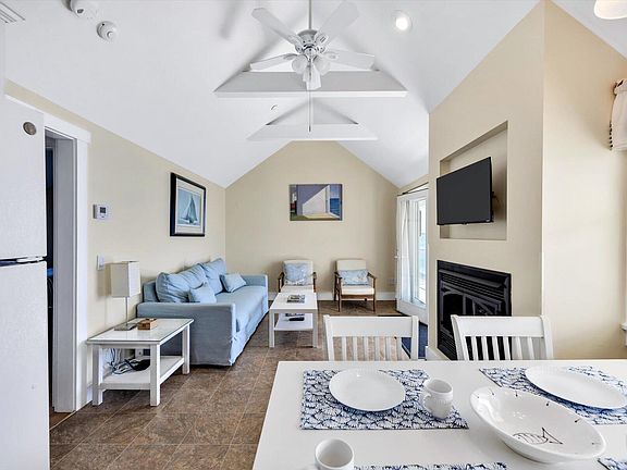 3rd image of 496 Shore Road #16