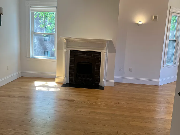 Gardner St — Photo 11