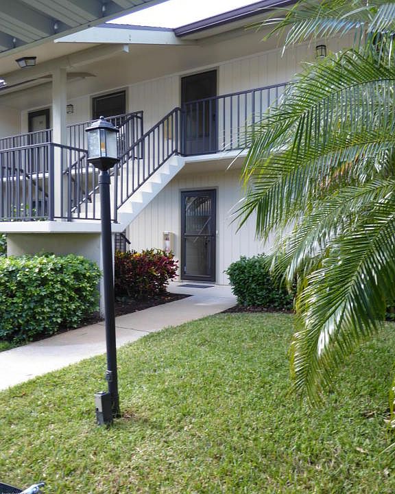 1st image of 37 Plantation Dr APT 102