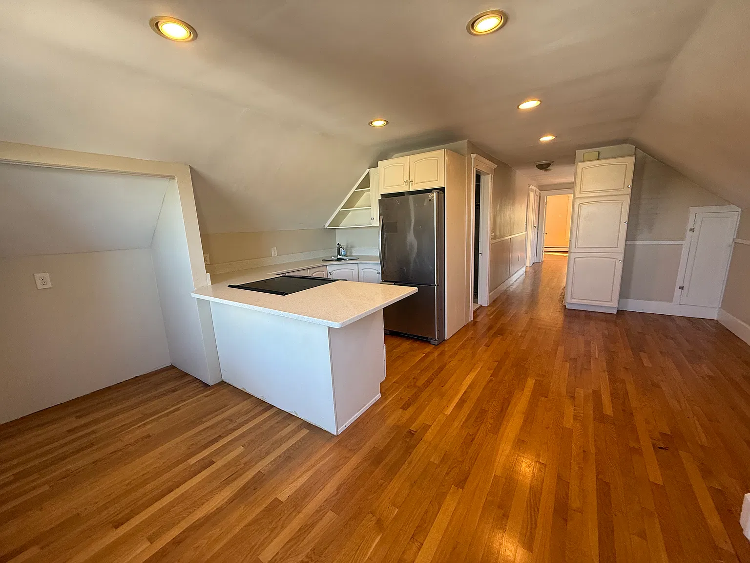 187 Lafayette St — Photo 4