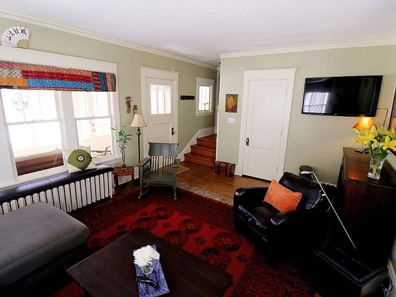 3rd image of 1625 Edmund Ave