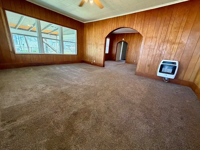 525 W Rosa St — Photo 5