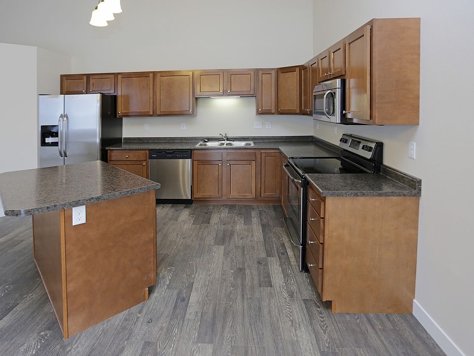 1st image of 4811 36th Ave S #1
