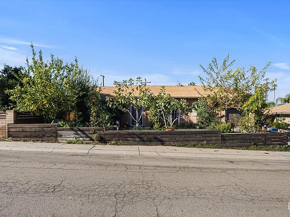 3rd image of 113 Loma Vista Ave