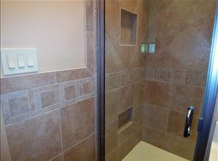 2402 Spicer Dr, Dayton, OH 45431