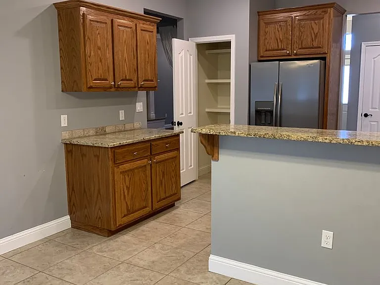 2225 Jadyn Ln — Photo 14