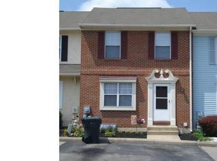 1004 Old Forge Rd, New Castle, DE 19720