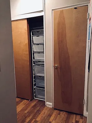 Sold by Manhattan Flats | media 7