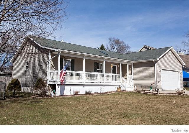 1st image of 750 Marion Dr