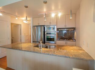 1211 Melville St #504, Vancouver, BC