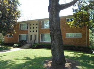 1177 Castlevale Dr APT 1, Louisville, KY 40217