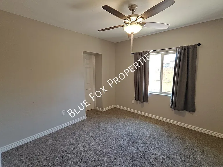 619 S Highland Ave — Photo 20