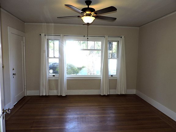 3rd image of 2830 F St APT B
