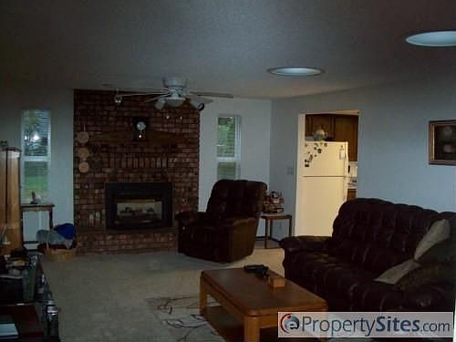 3rd image of 16819 42nd Street Ct E