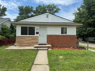 18513 Centralia, Redford, MI 48240
