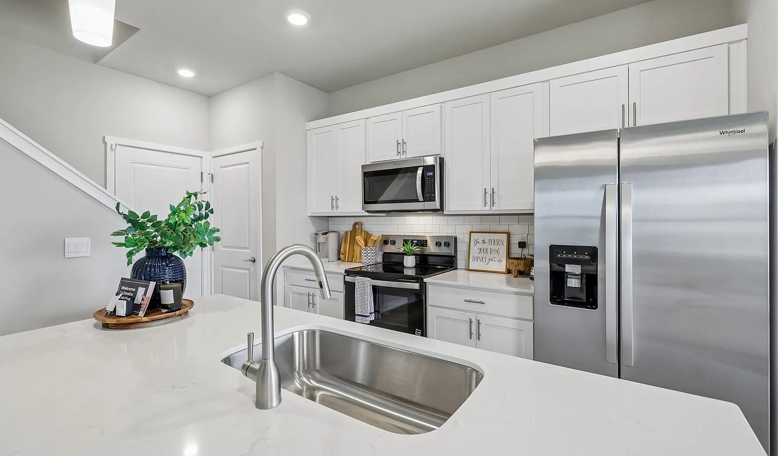 4 bed, 1658 sqft, $2,500 — Photo 4