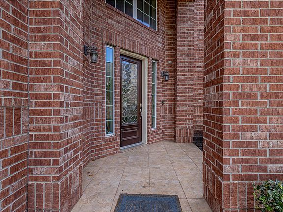 5th image of 222 Trillium Dr