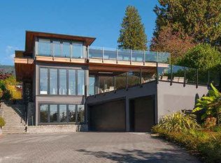 2659 Marine Dr, West Vancouver, BC V7V1L5