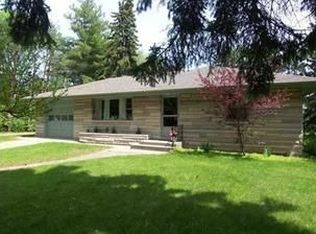 55800 Cedar Rd, Mishawaka, IN 46545