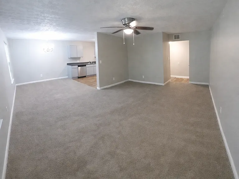 Living room/ Dining Room