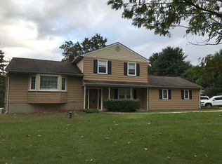 6 Shady Ln, Flemington, NJ 08822