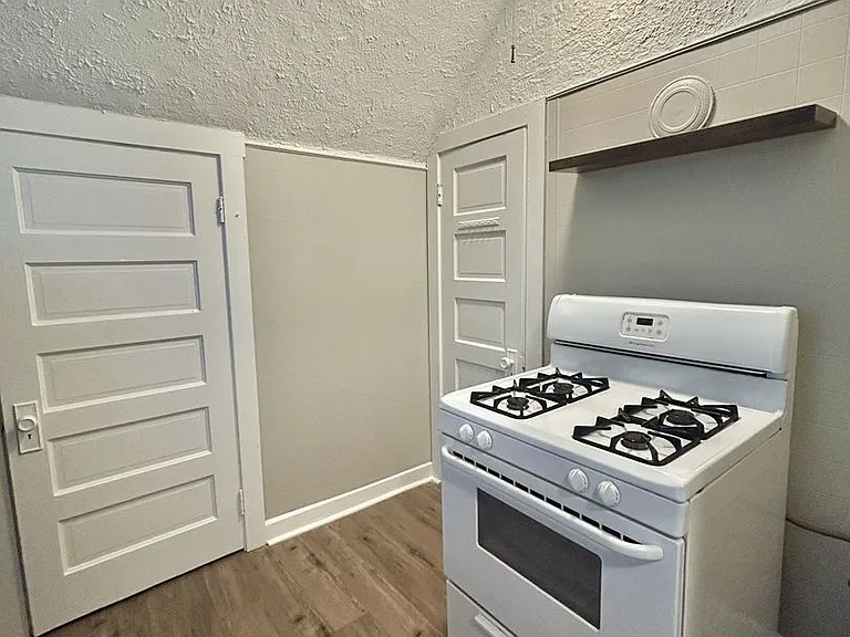 2308 Highland Ave #3 — Photo 7