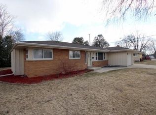 W181N8738 Shepherd Dr, Menomonee Falls, WI 53051