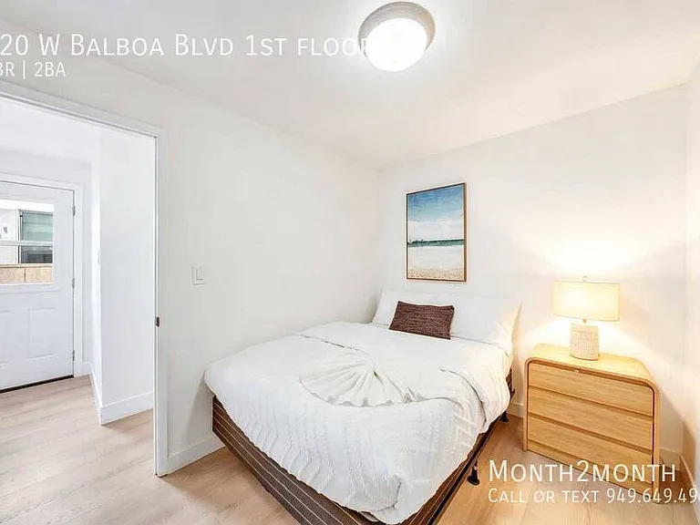 920 W Balboa Blvd #1 — Photo 18