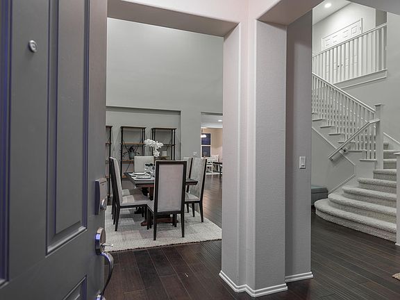 4th image of 13807 Eaton Hollow Ave