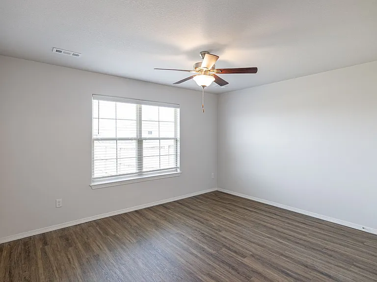 Now Leasing: 2,3, & 4-Bedroom Duplexes at Woodward Park with Attached GarageApply Today! — Photo 30