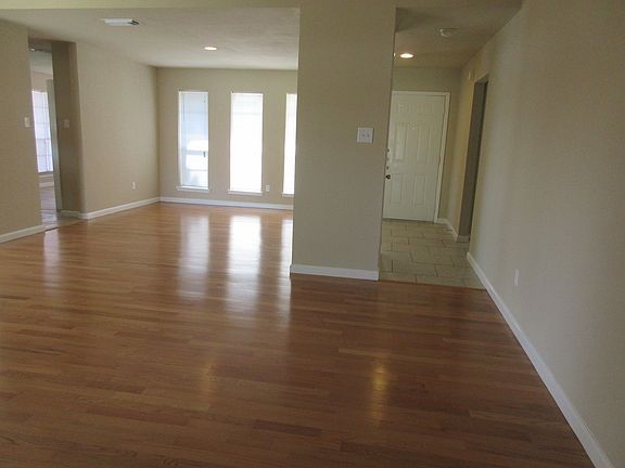 4th image of 16702 Kieth Harrow Blvd