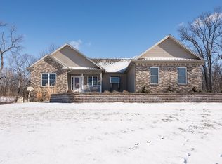 14505 Meadowpark Dr, Pinckney, MI 48169