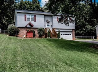 3435 23rd St NE, Hickory, NC 28601