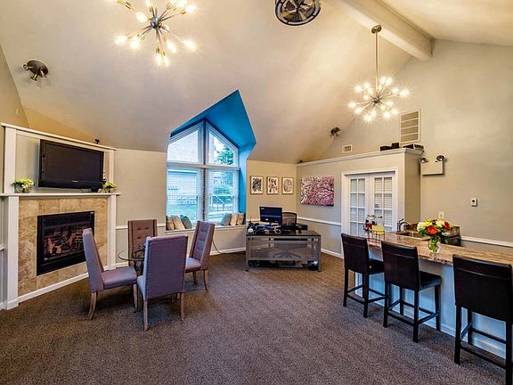 3rd image of 160 Brookfield Cir #714