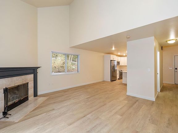 5th image of 5509 51st Avenue Ct NW