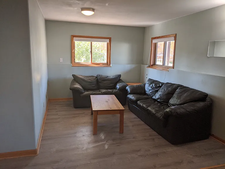 1181 Mesa Dr — Photo 10