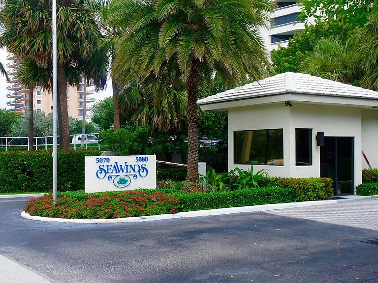 5070 N Ocean Dr #10B — Photo 37