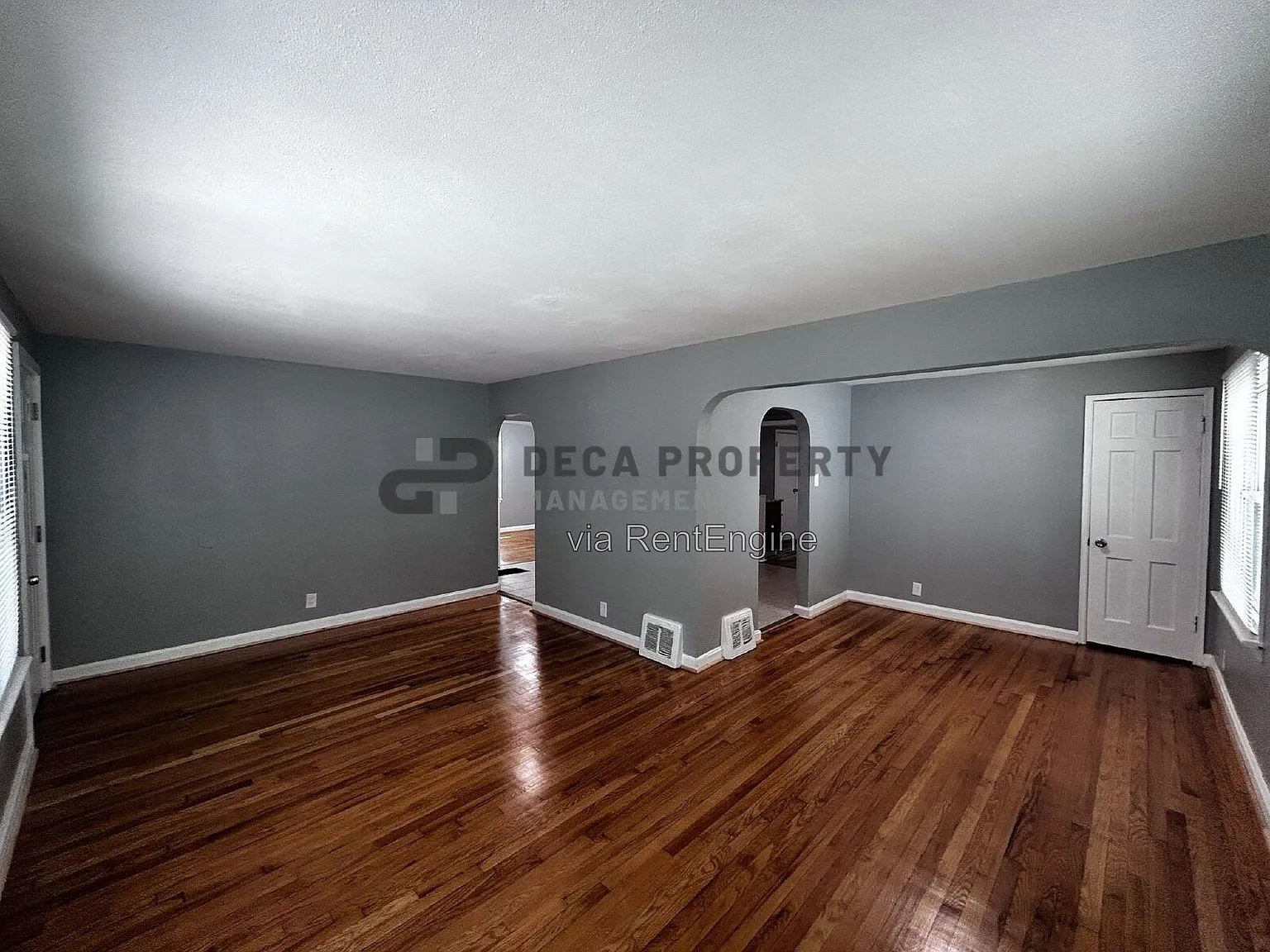 3 bed, 1.5 bath, 1152 sqft, $1,350 — Photo 3