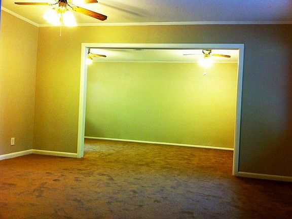3rd image of 1132 Starfield Ln