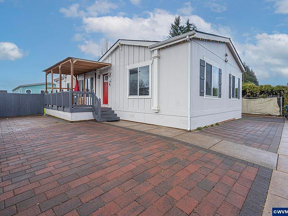 2nd image of 151 Edwards Rd S #147