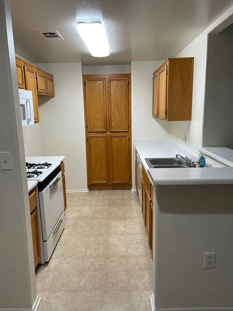 Loramar Crosscreek LP — Photo 4
