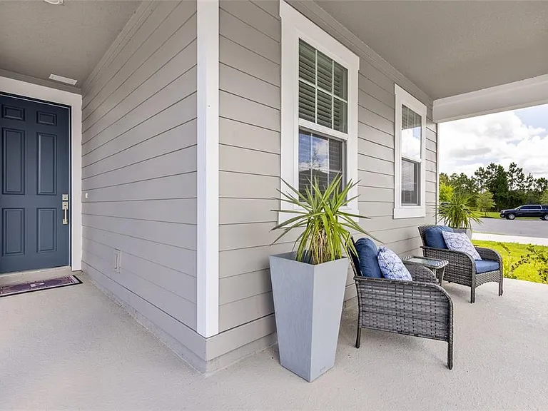 2205 Broadbrook Dr — Photo 4