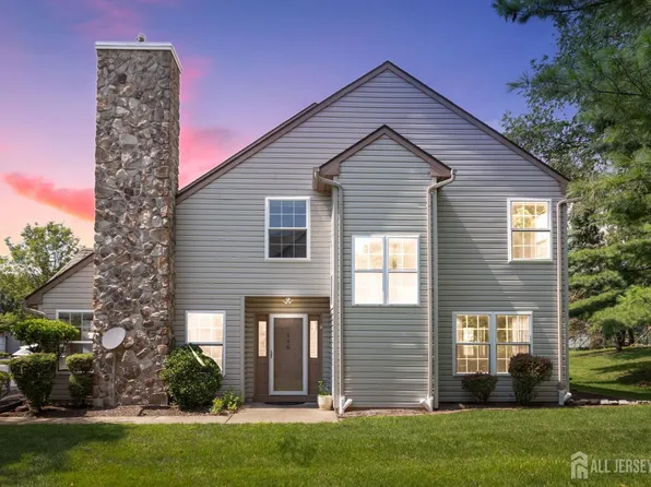 146 Nebula Rd, Piscataway, NJ 08854