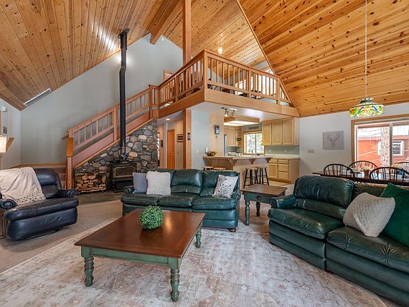 3rd image of 13856 Copenhagen Dr