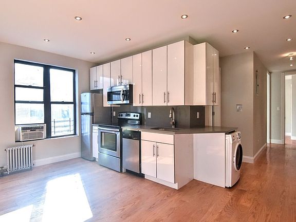 2nd image of 815 W 180th St #U43